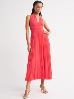 Abercrombie & Fitch Giselle 5-in-1 Convertible Maxi Dress